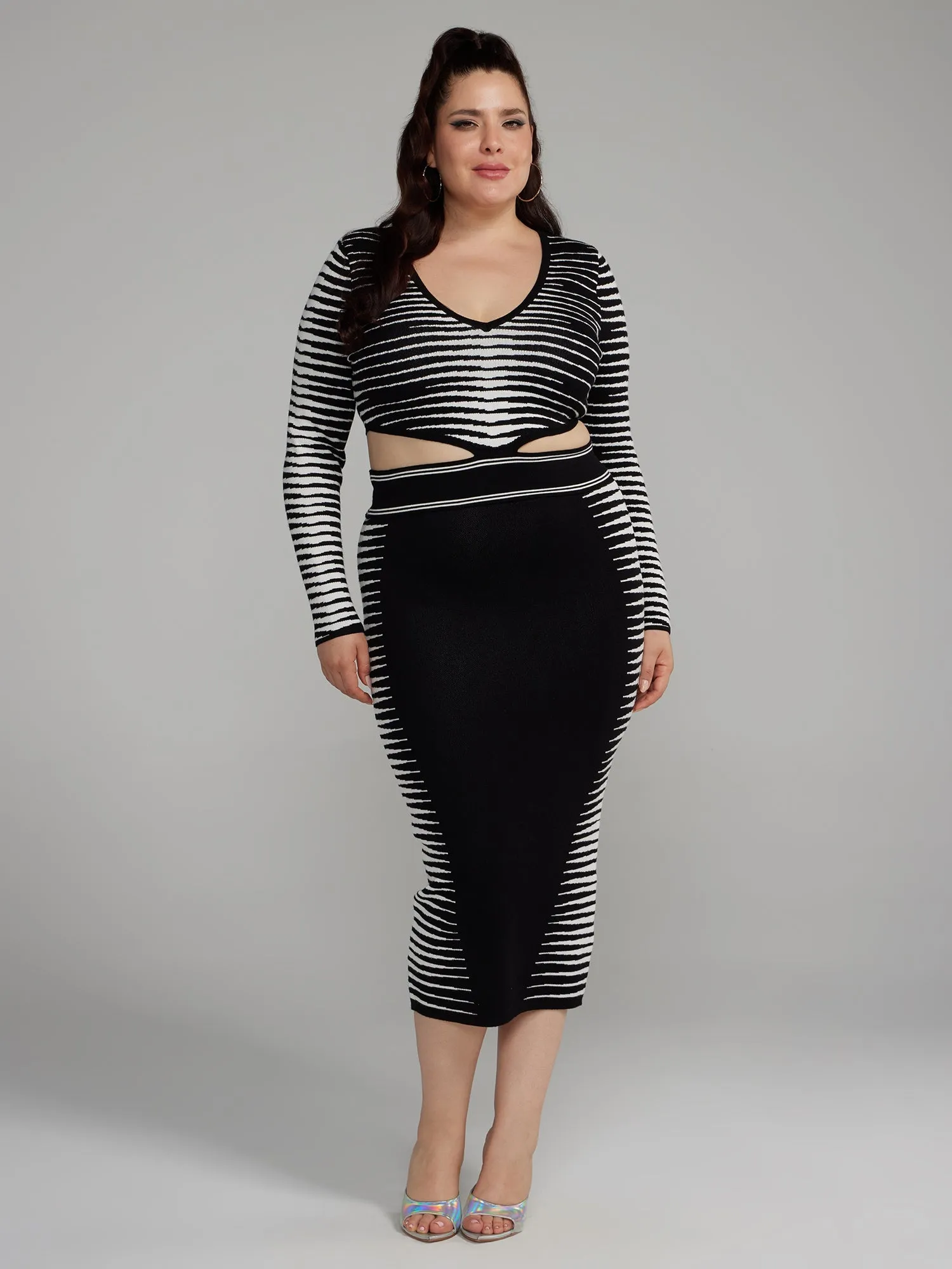 Fashion To Figure - Illusion Print Midi Sweater Skirt